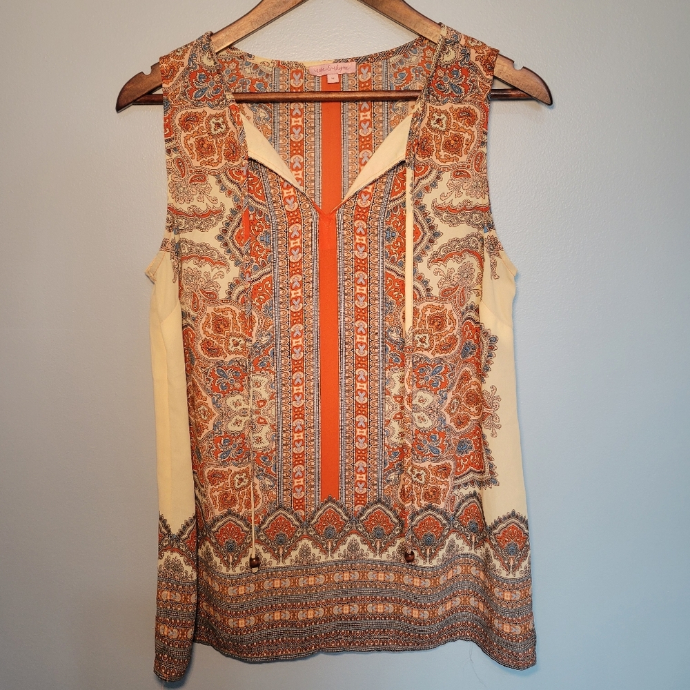 Rose‎ and Rhyme sleeveless paisley top Size M